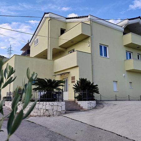 Apartman Memories Трогир Экстерьер фото