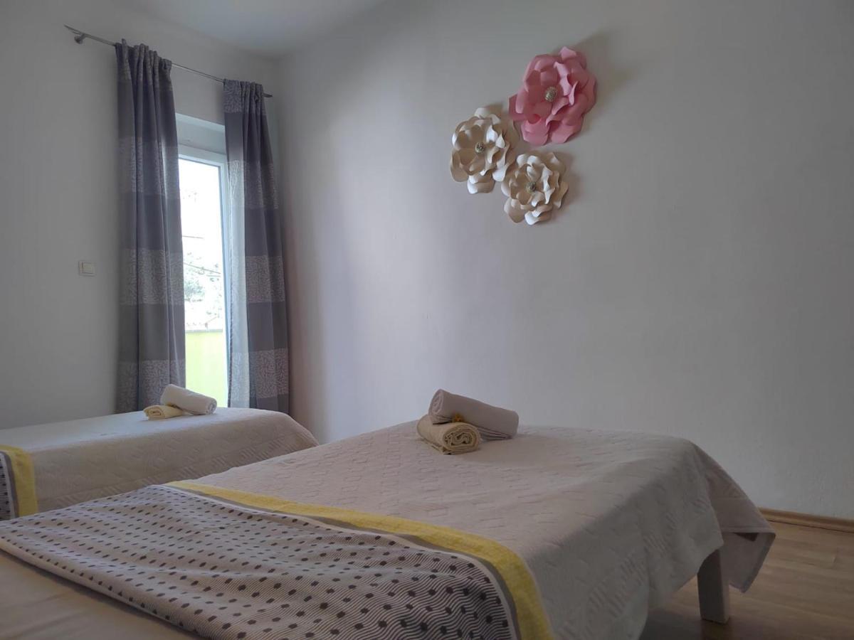 Apartman Memories Трогир Экстерьер фото