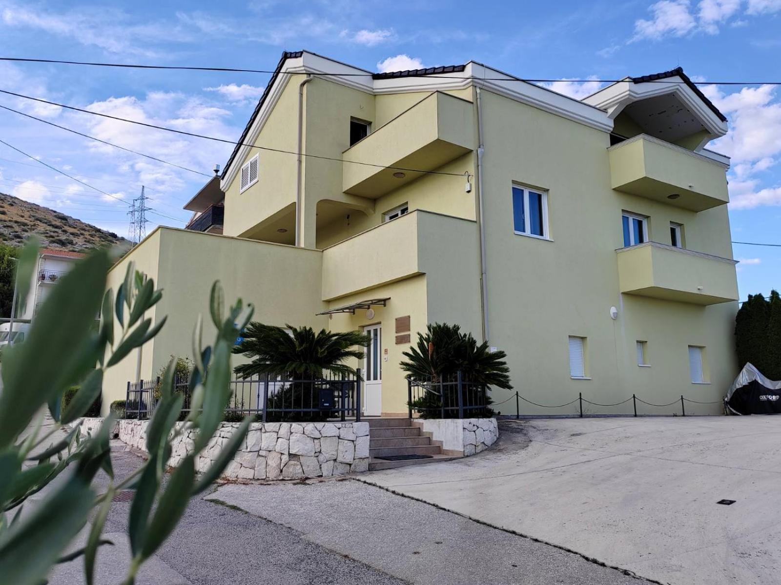 Apartman Memories Трогир Экстерьер фото